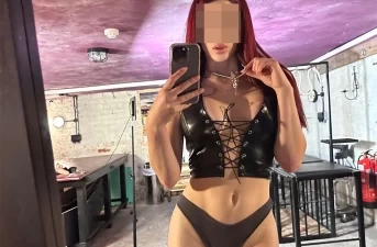 Rencontre donjon BDSM à Lille avec une vraie dominatrice cruelle
